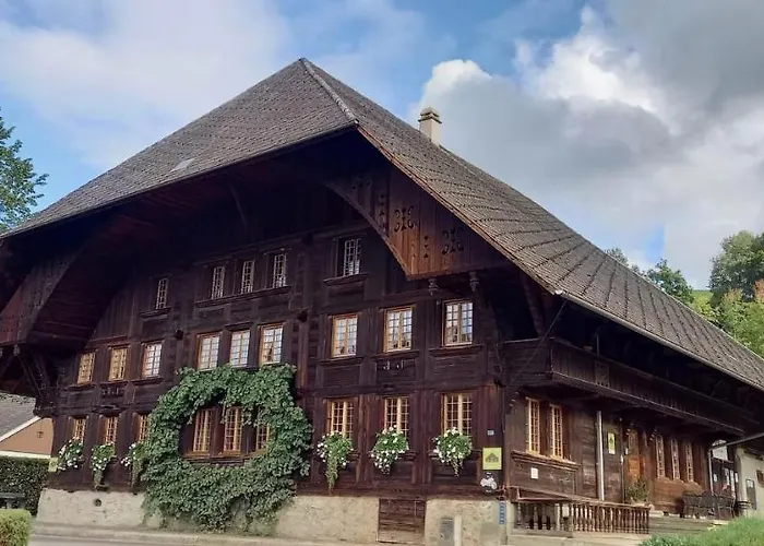 Emme Lodge
